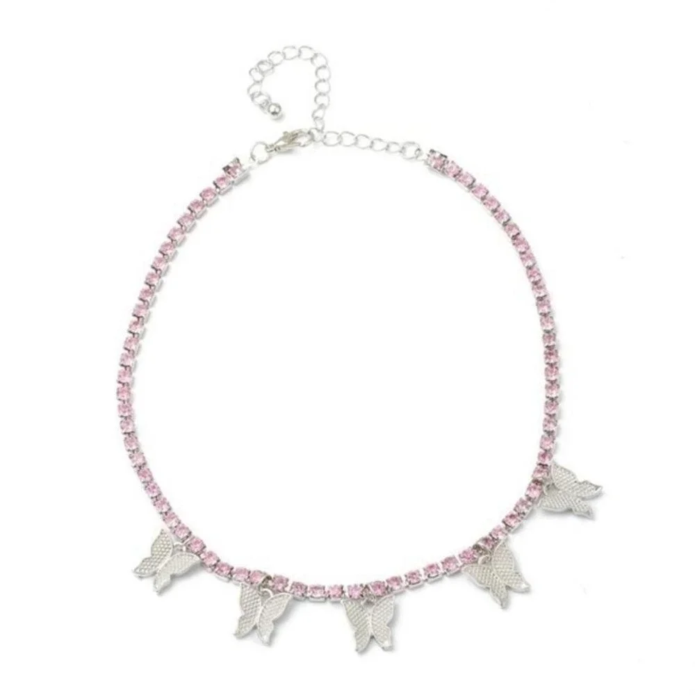 BUTTERFLY RHINESTONE NECKLACE. NWT for kids